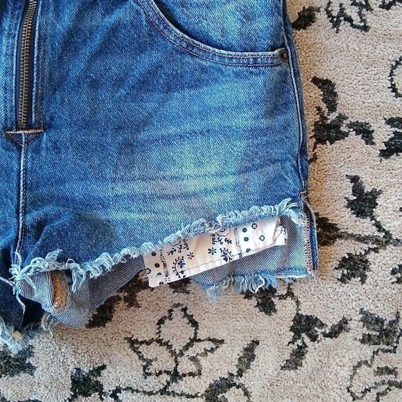 Free People Sunkissed Denim Short Shortalls Overalls Blue - Picture 10 of 11